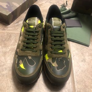 Brand new Men’s Valentino RockRocker Camouflage